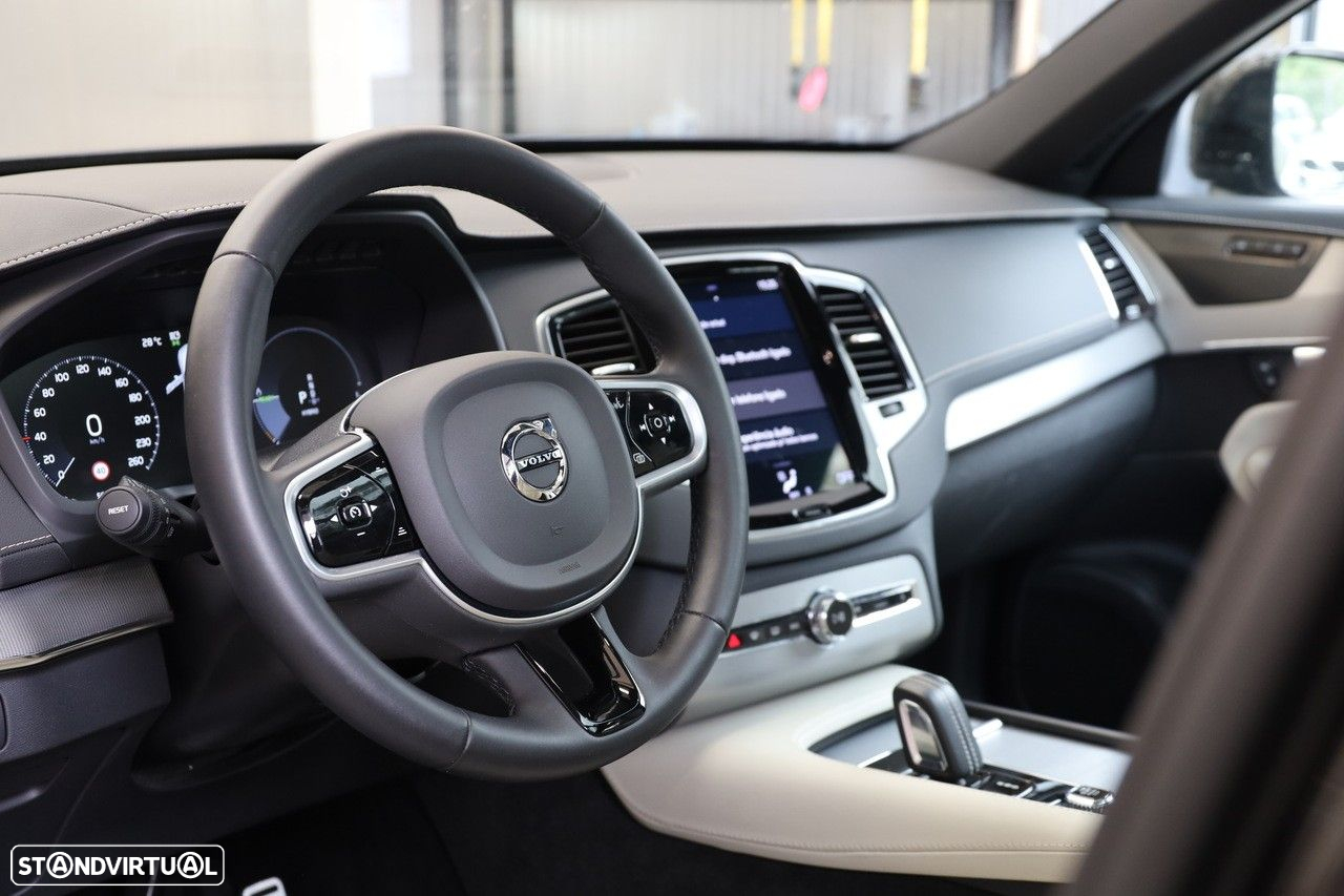 Volvo XC 90 - 15