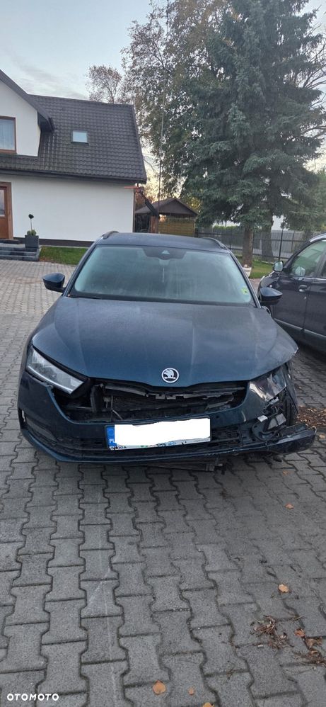 Skoda Octavia 2021 photo 2