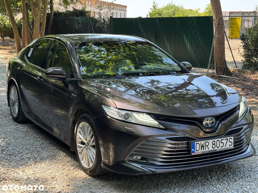 Toyota Camry 2.5 Hybrid Executive CVT - 20