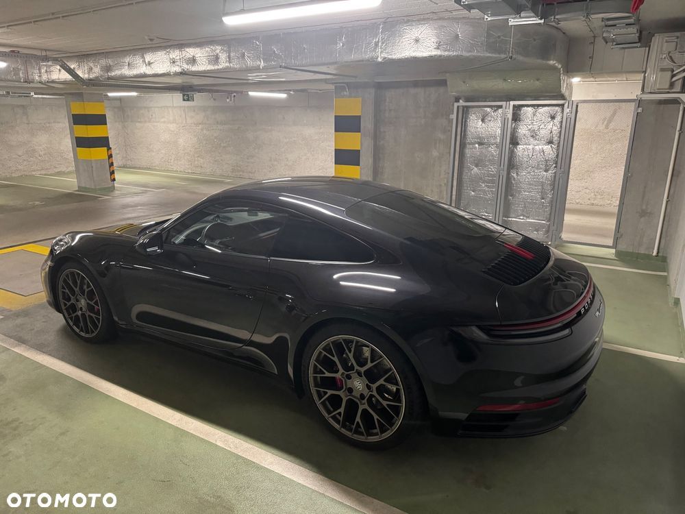 Porsche 911 Carrera S - 3