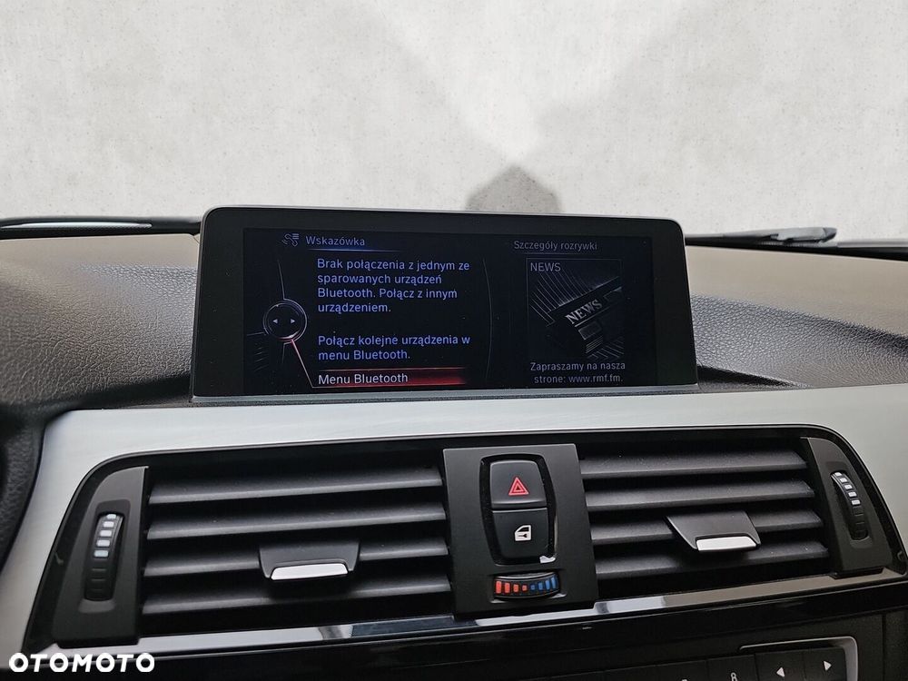 BMW Seria 3 335i xDrive Sport Line - 19