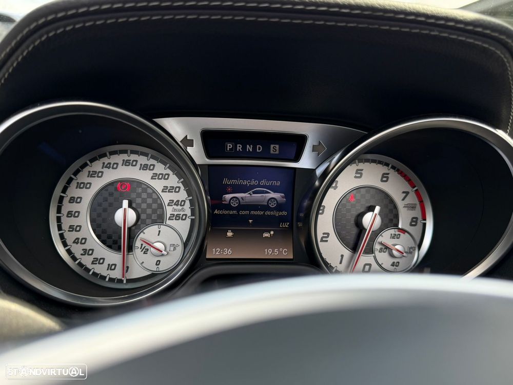 Mercedes-Benz SL 350 Standard - 42