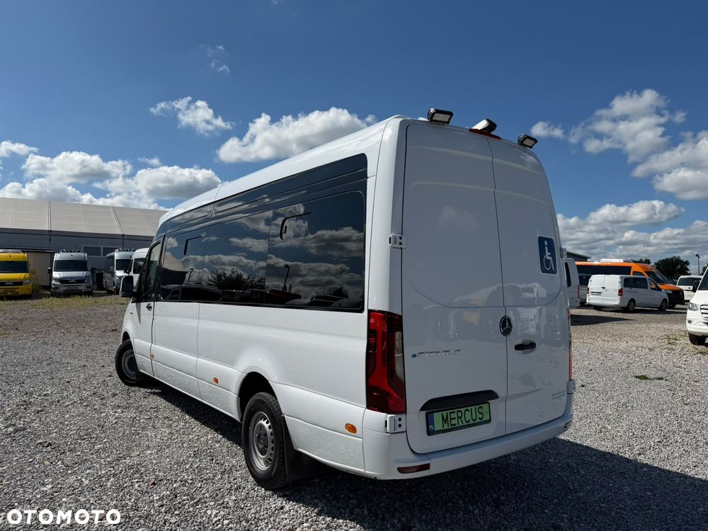 Mercedes-Benz eSprinter - 8