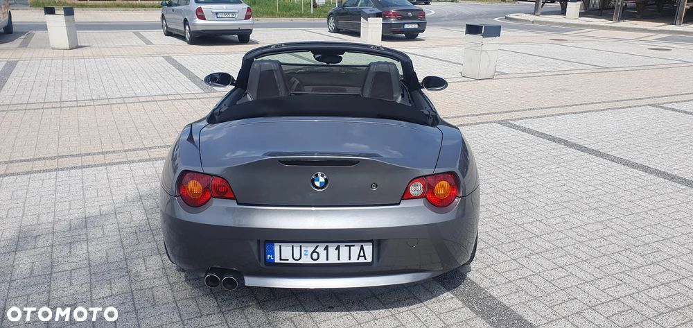 BMW Z4 2.5i - 5