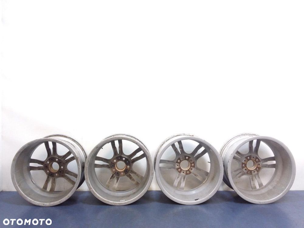 BMW 4 F32 F33 F36 FELGI ALUMINIOWE 5X120 8JX18 - 6