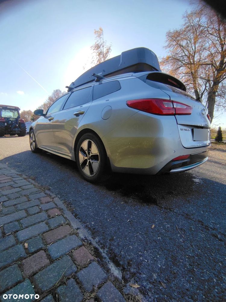 Kia Optima Plug-in Hybrid - 7
