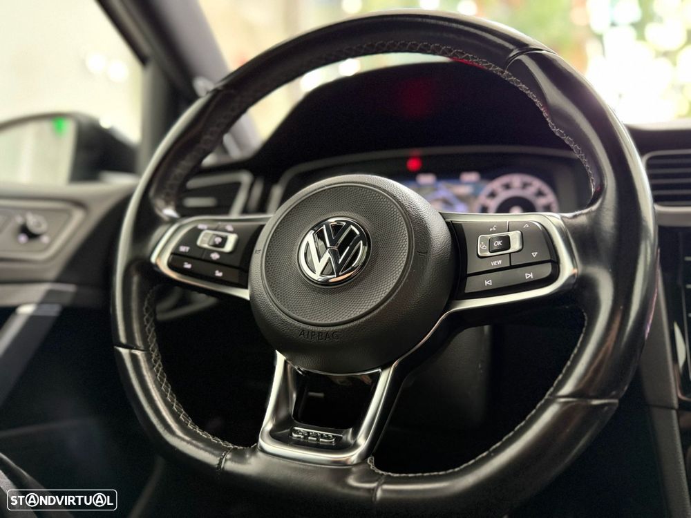 VW Golf - 6