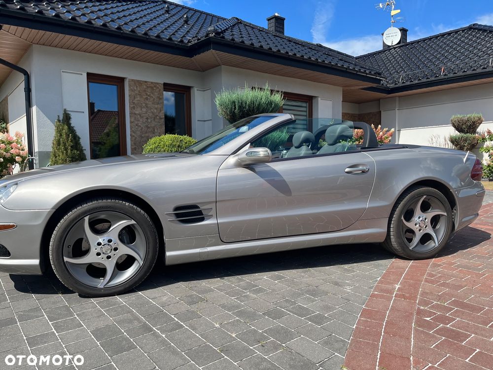Mercedes-Benz SL - 1