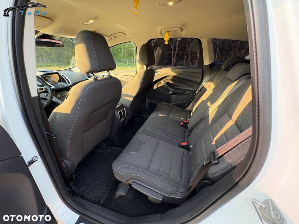 Ford Kuga 2.0 TDCi FWD Titanium Plus - 21