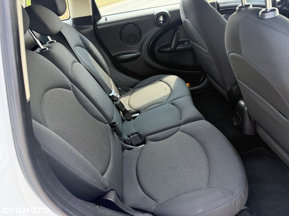 MINI Countryman Cooper D EU6 - 13