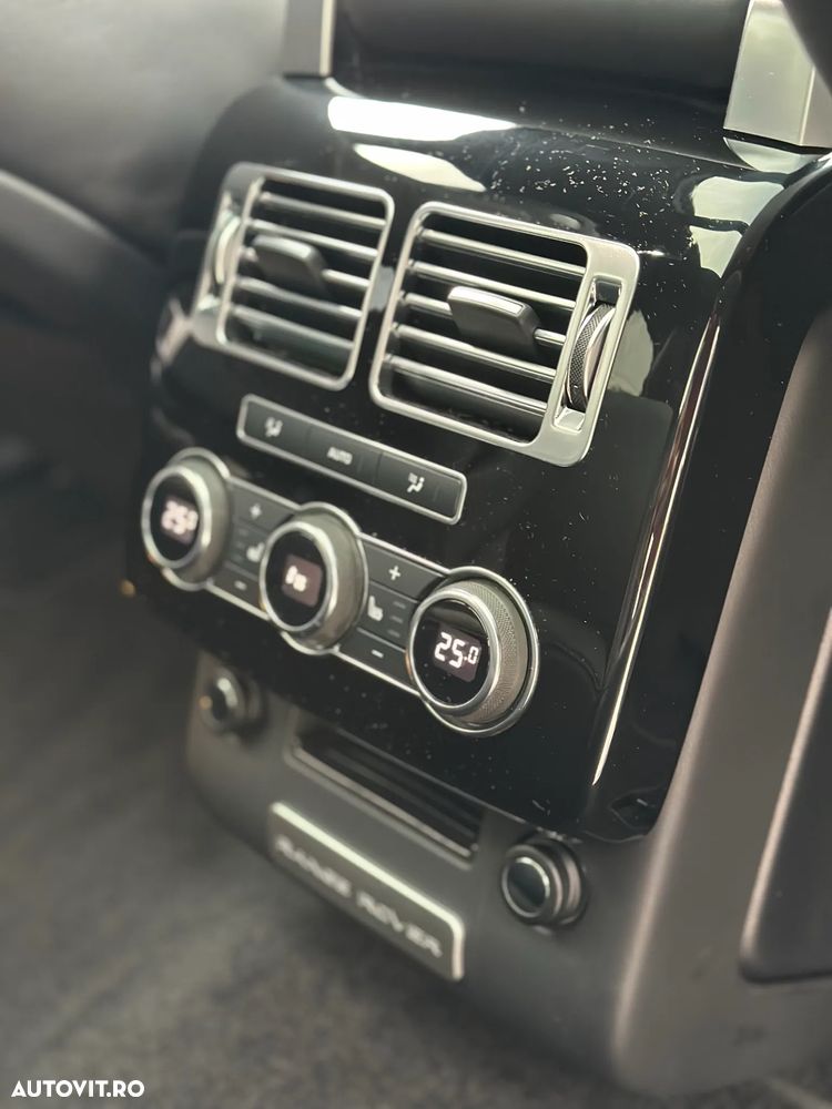 Land Rover Range Rover Vogue - 14