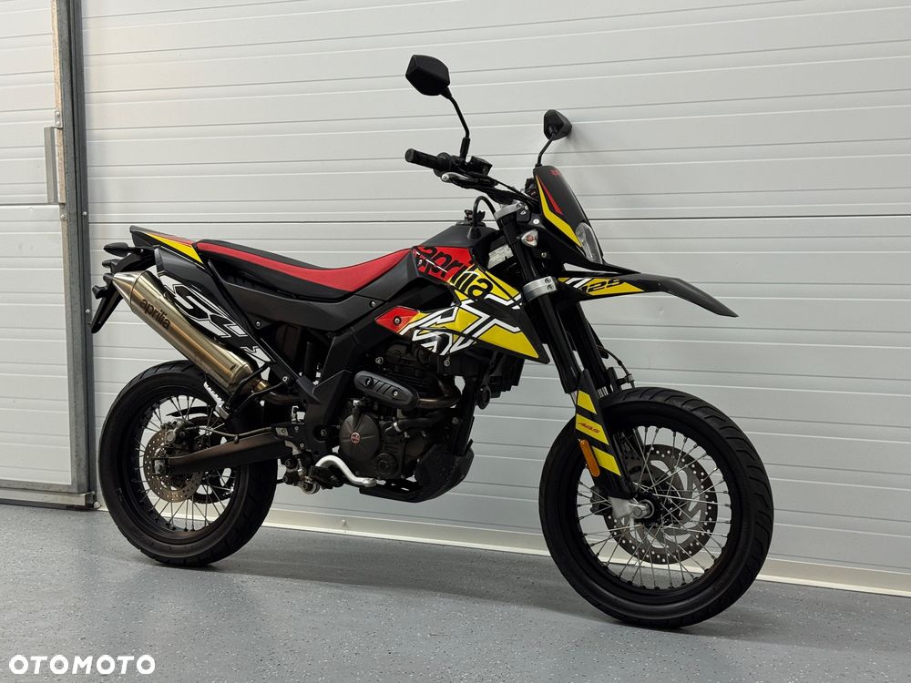 Aprilia SX