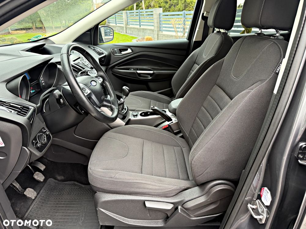 Ford Kuga 2.0 TDCi 2x4 Trend - 23