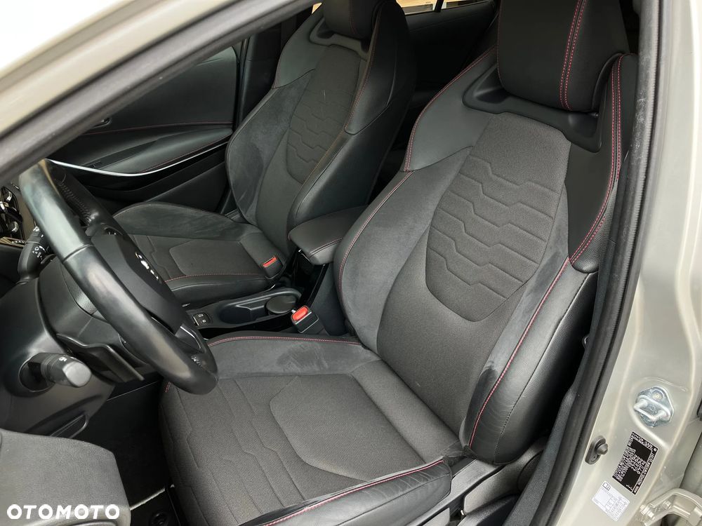 Toyota Corolla 2.0 Hybrid Selection - 38
