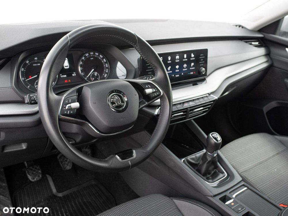 Skoda Octavia - 7
