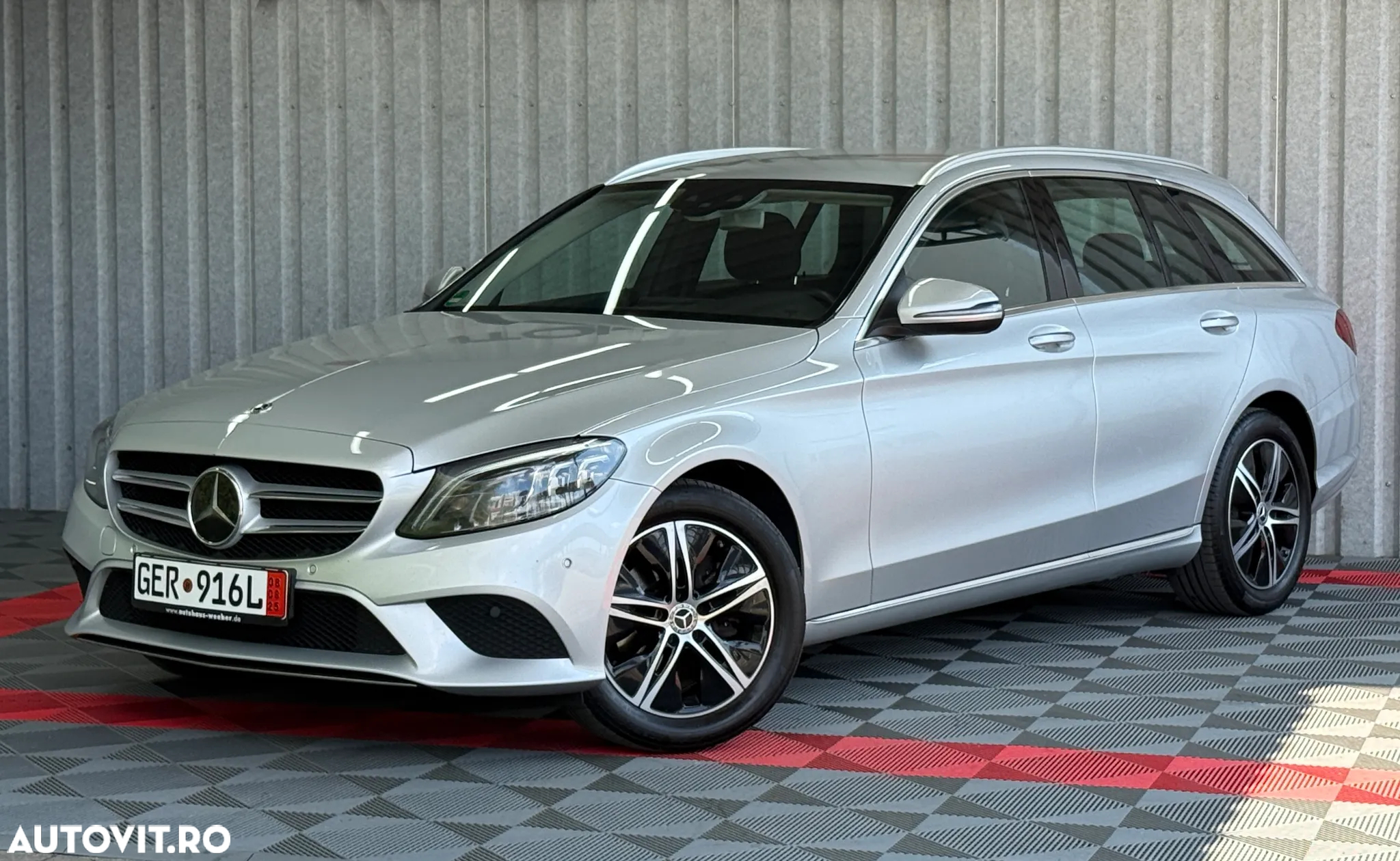 Mercedes-Benz C 200 d T 9G-TRONIC Avantgarde - 3