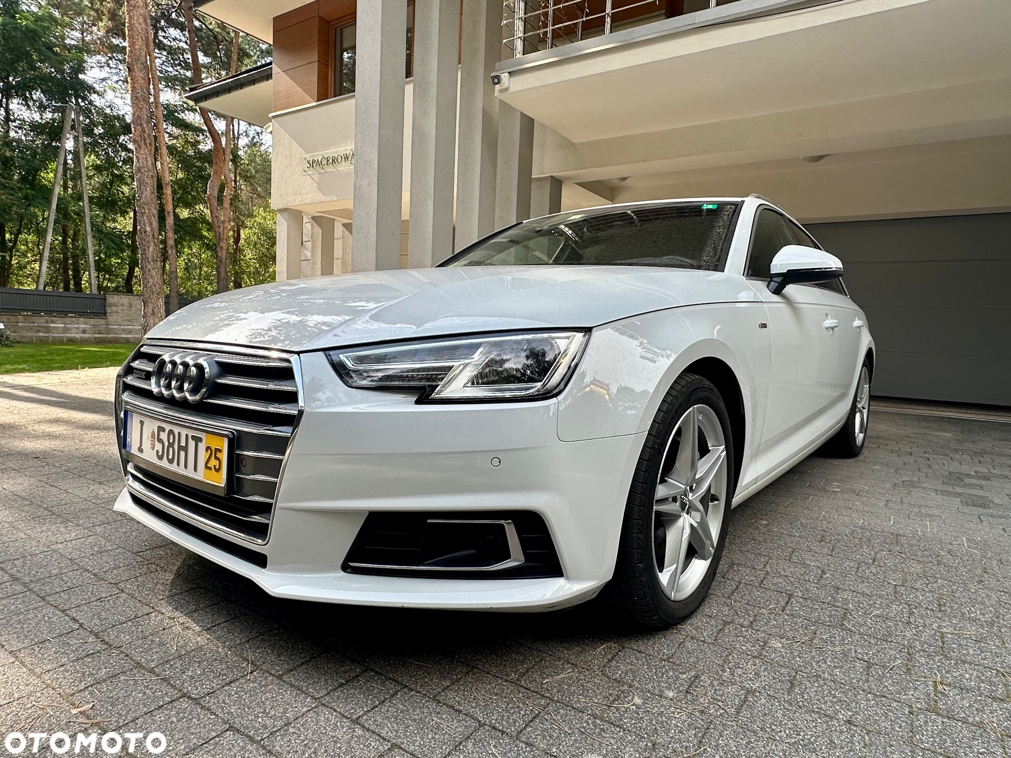 Audi A4 40 TDI quattro S tronic S line - 12