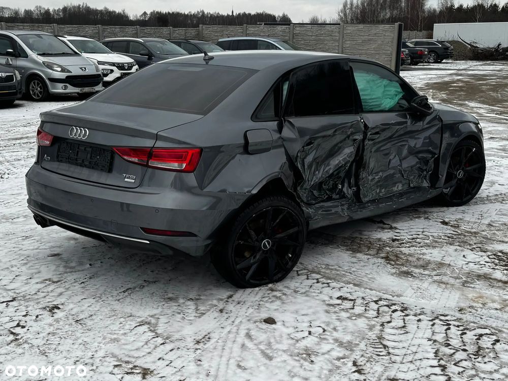 Audi A3 Sportback - 5