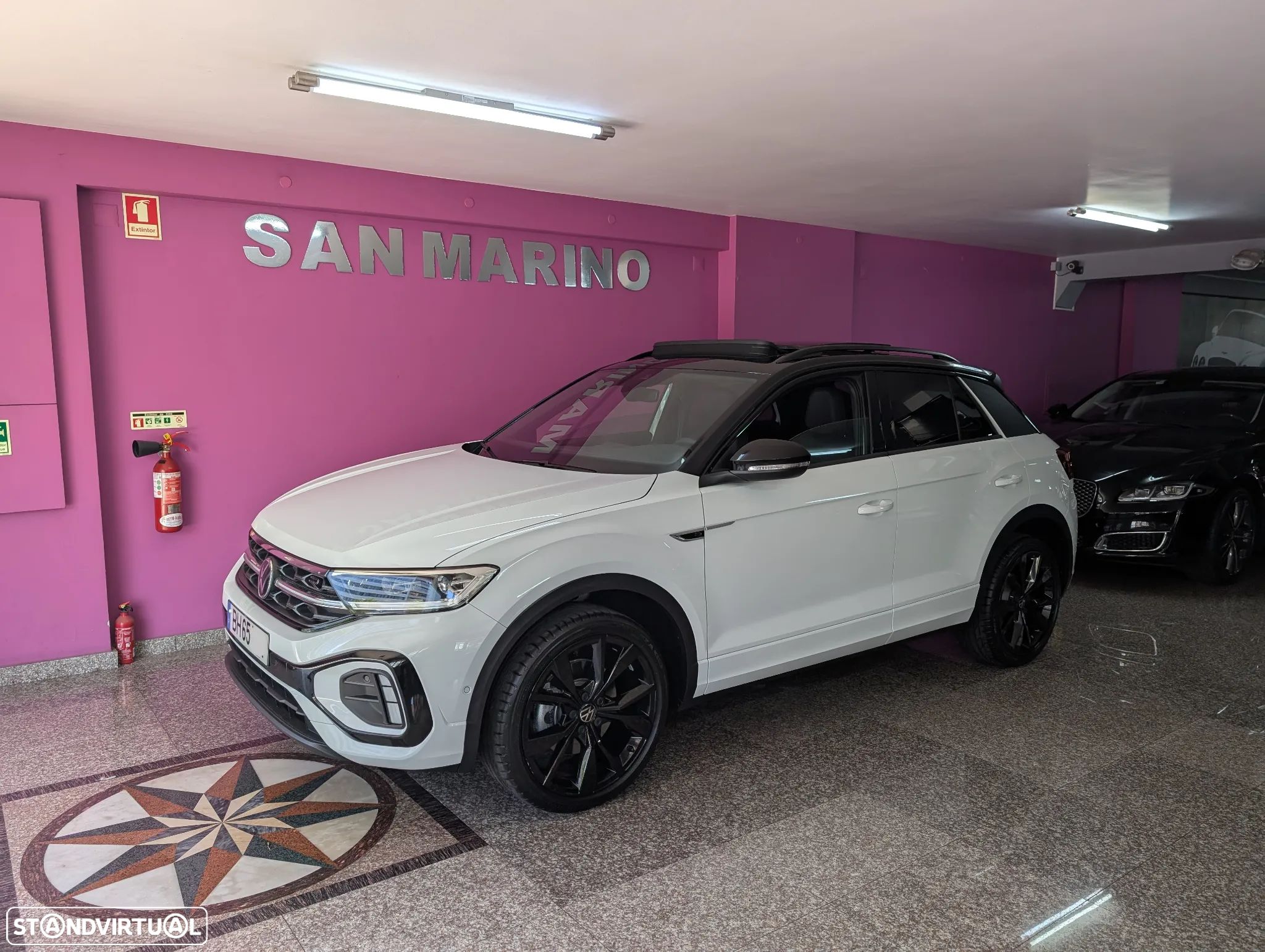 VW T-Roc 1.5 TSI R-Line DSG - 1