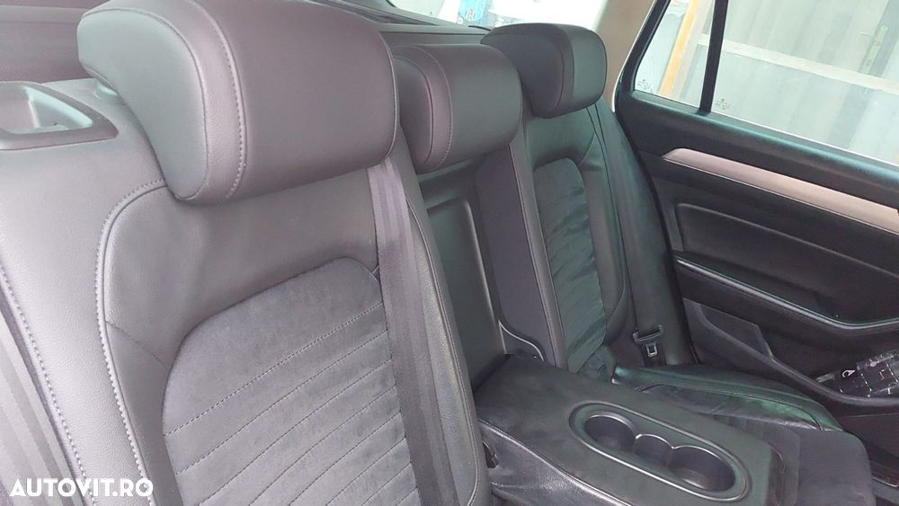 Volkswagen Passat 1.6 TDI (BlueMotion Technology) DSG Comfortline - 13