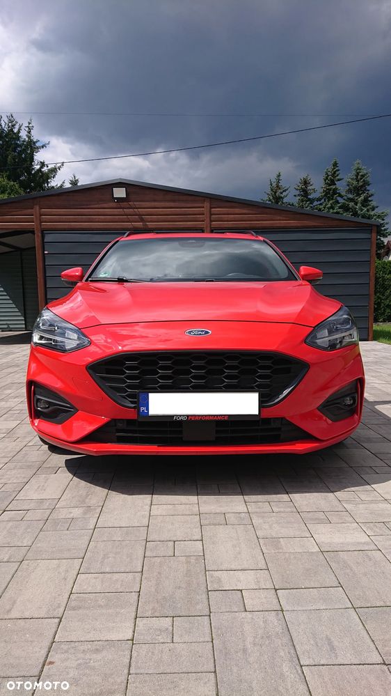 Ford Focus SW 1.5 EcoBoost S&S ST-LINE - 6