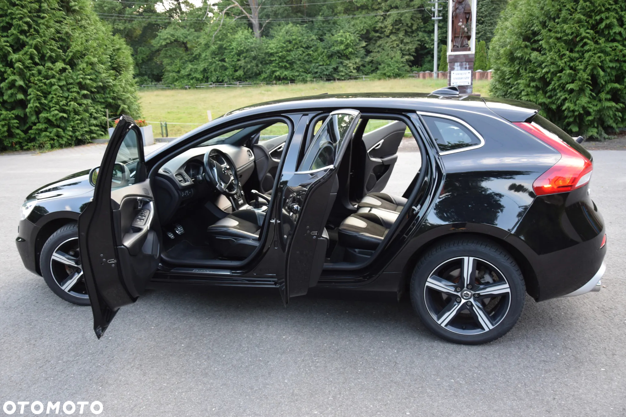 Volvo V40 D2 Drive-E SCR R-Design Momentum - 21