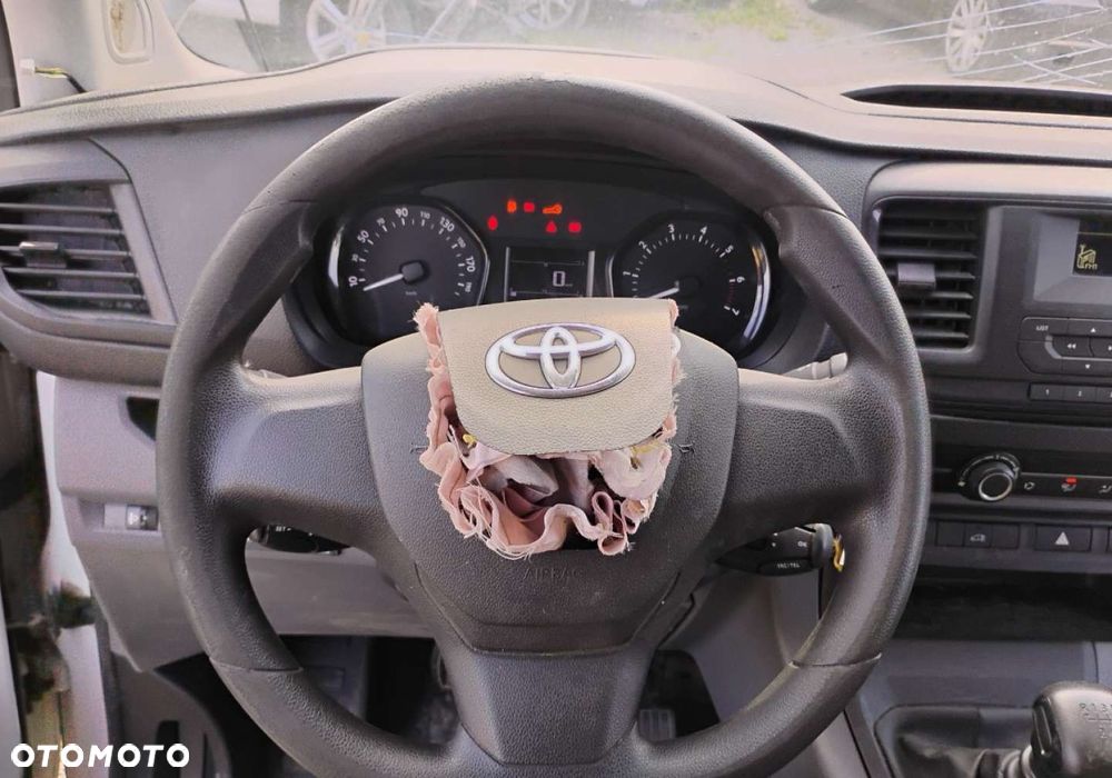 Toyota PROACE CHŁODNIA - 12