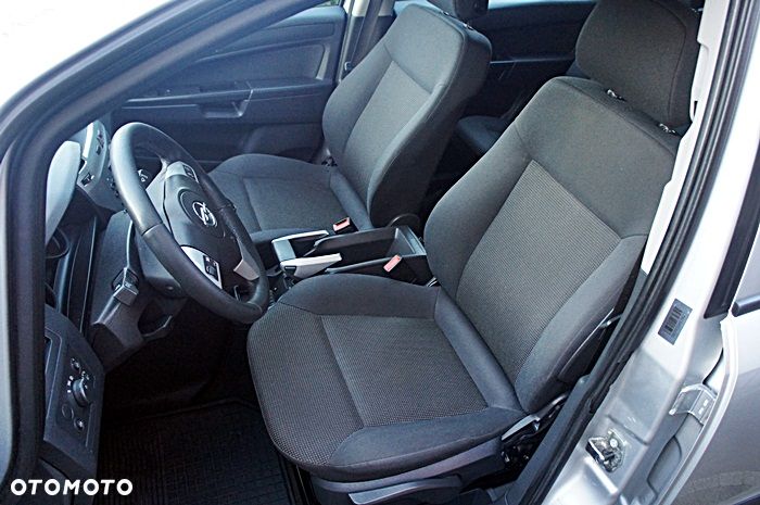 Opel Zafira 1.8 Selection - 16