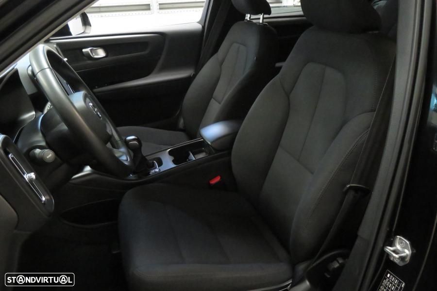 Volvo XC 40 1.5 T3 Momentum - 10