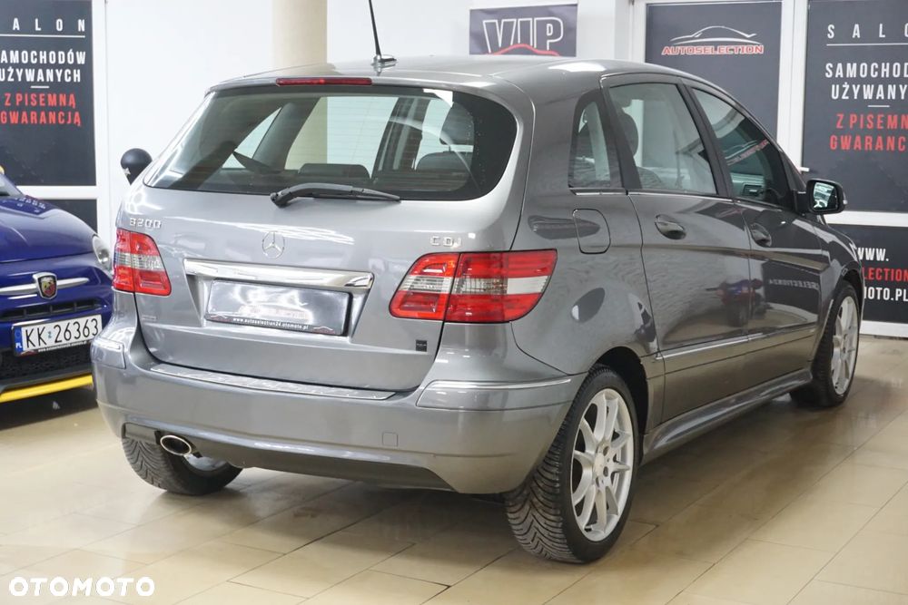 Mercedes-Benz Klasa B 200 CDI DPF Autotronic SPORT EDITION - 6