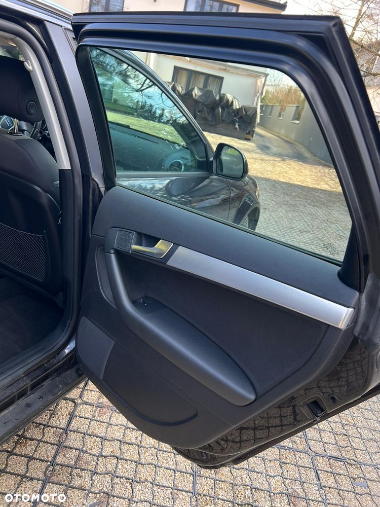 Audi A3 Sportback 1.8 TFSI Quattro Ambiente - 16