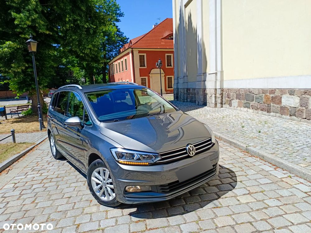 Volkswagen Touran 2.0 TDI BMT Highline DSG - 4