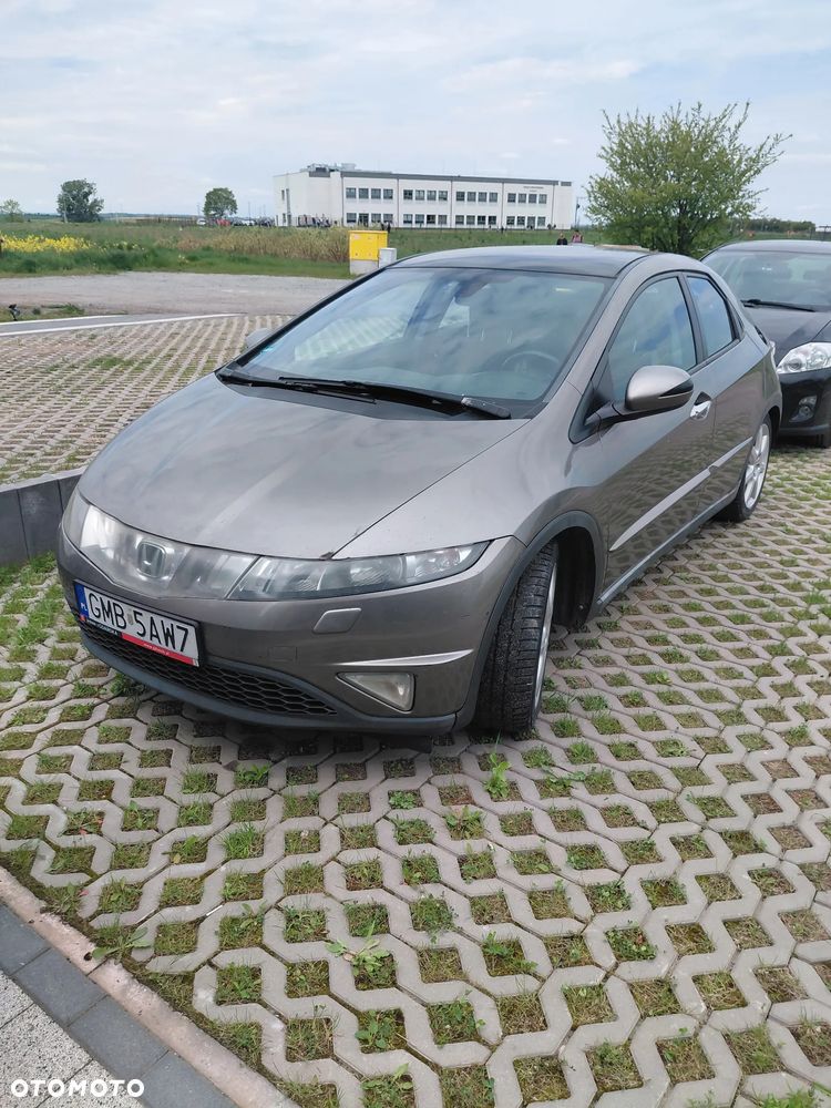 Honda Civic 1.8 Executive - 2