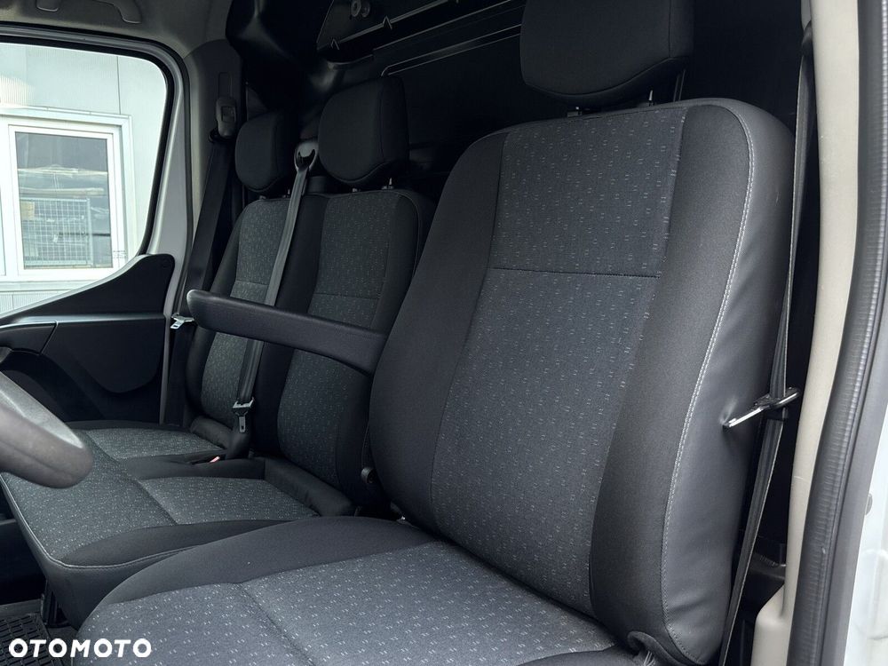 Opel movano 2.3CDTI 136KM L2H2 - 9