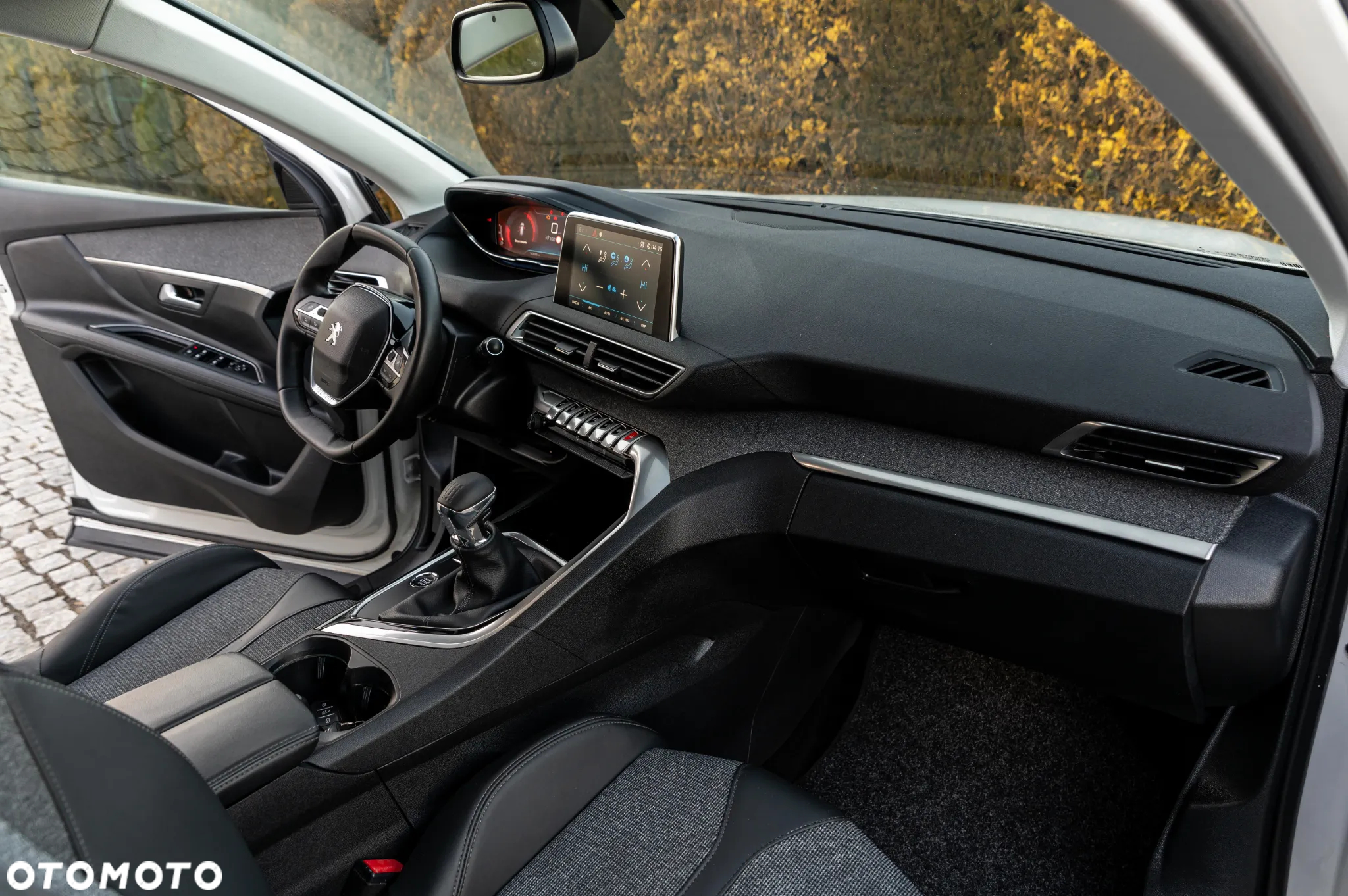 Peugeot 3008 PureTech 130 Stop & Start GPF Active - 26
