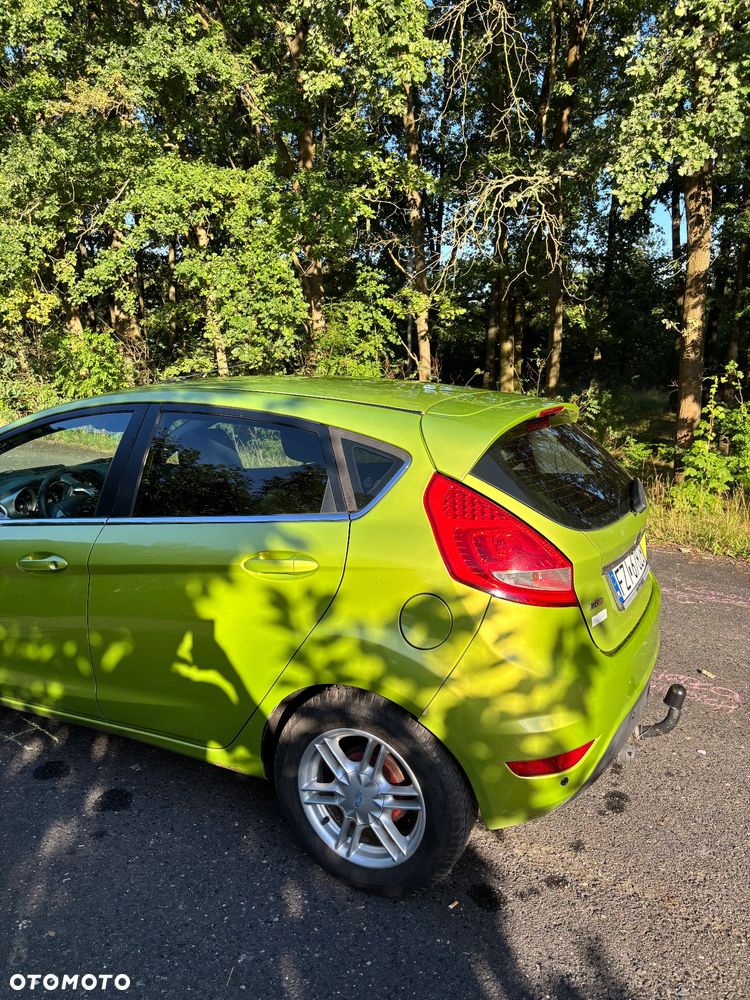 Ford Fiesta 1.6 TDCi Titanium - 8