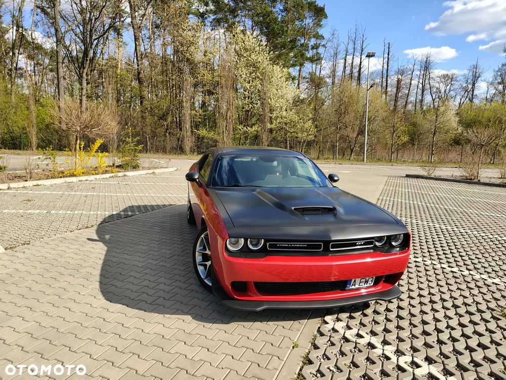 Dodge Challenger - 23