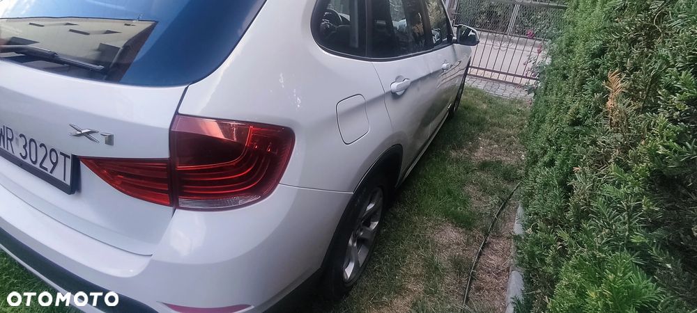 BMW X1 xDrive20d - 4