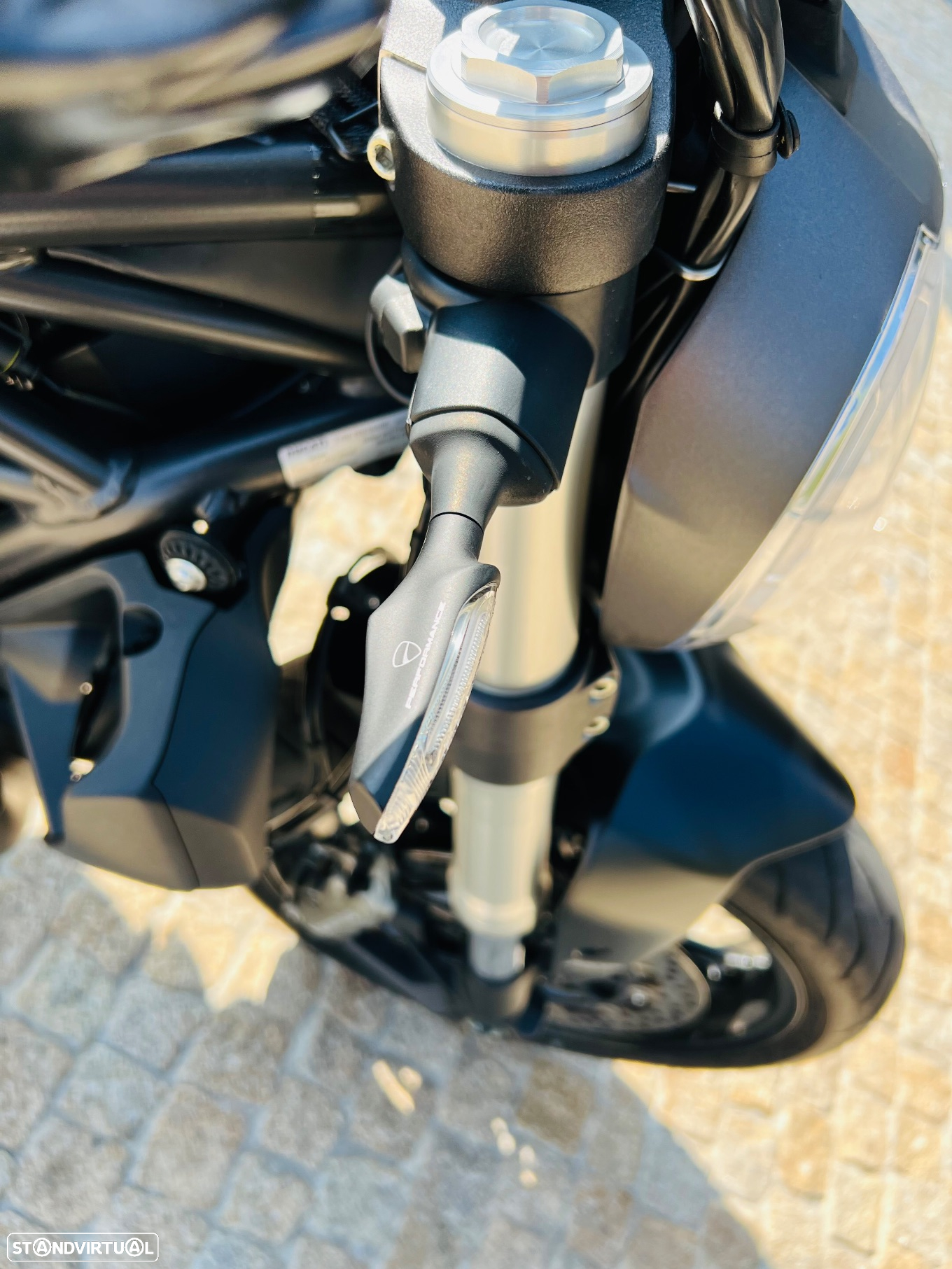 Ducati Monster Dark - 9
