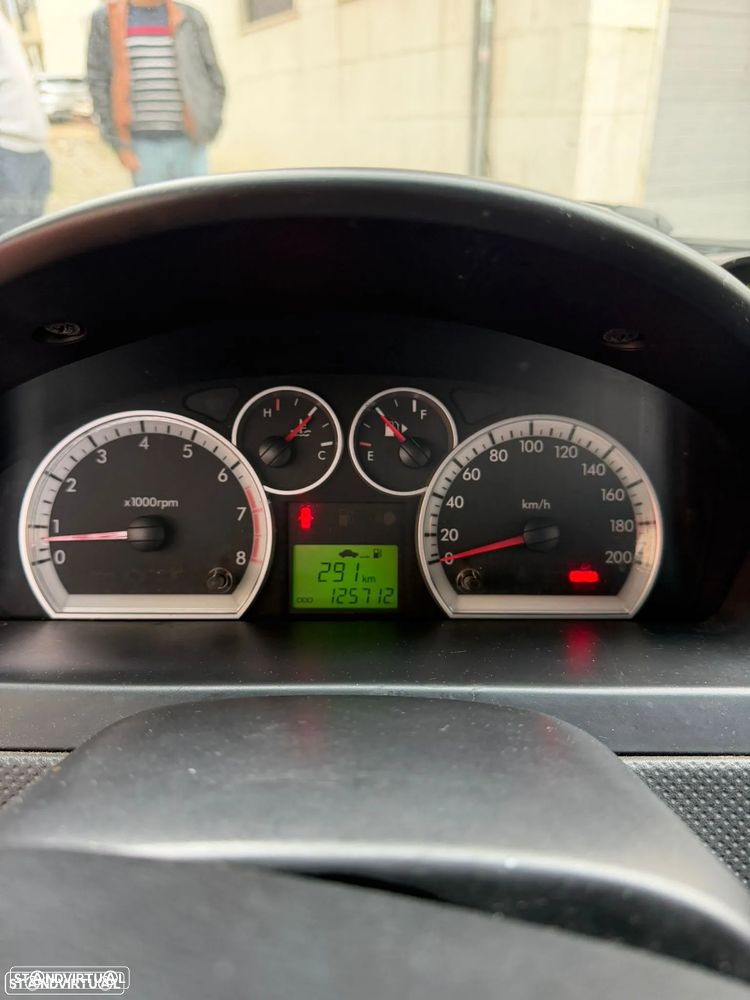 Chevrolet Aveo 1.2 L - 9