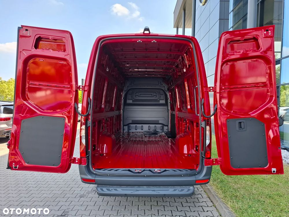Mercedes-Benz Sprinter 317 CDI Furgon PRO długi 4325 mm L3H2 - 14