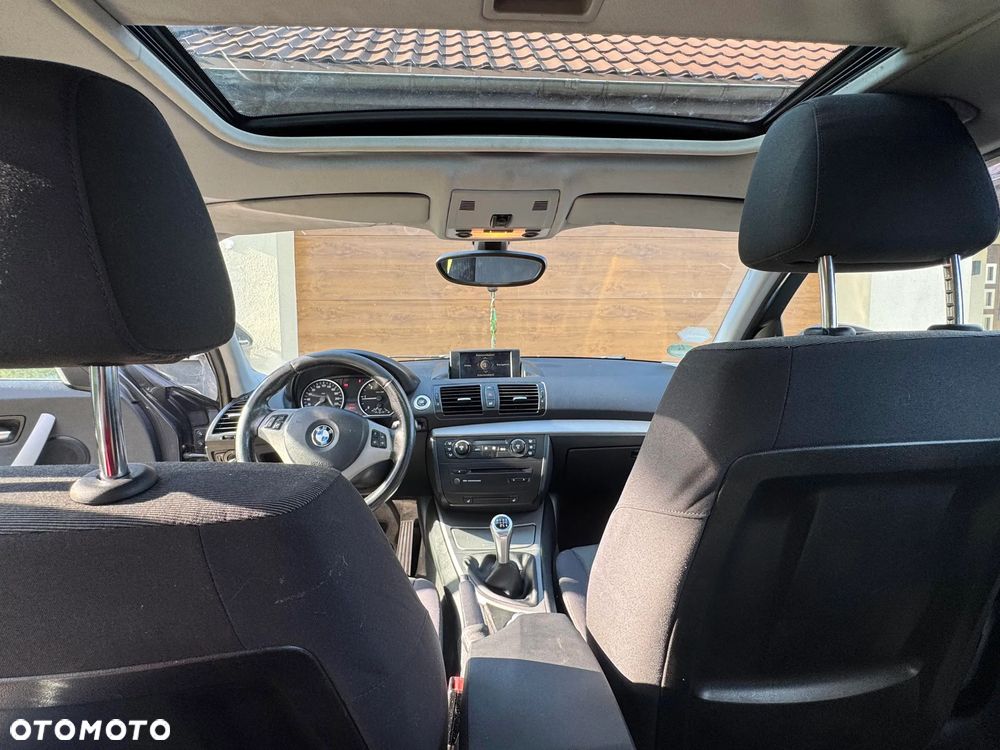 BMW Seria 1 118d - 8