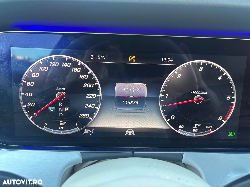 Mercedes-Benz CLS 350 d 4Matic 9G-TRONIC AMG Line - 34