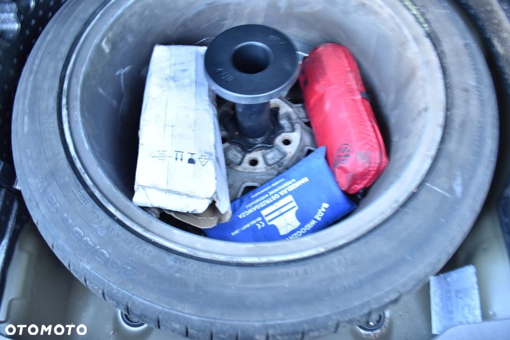 Volkswagen Passat - 40