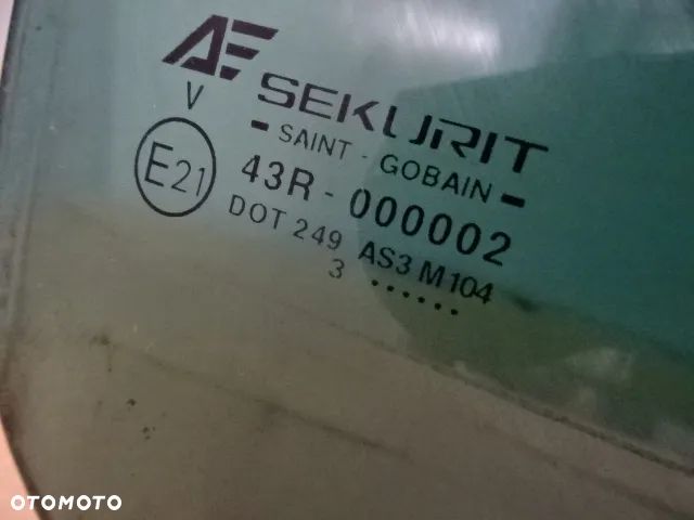 SZYBA DRZWI PRAWY TYŁ SEAT ALHAMBRA I LIFT NR1189 - 2