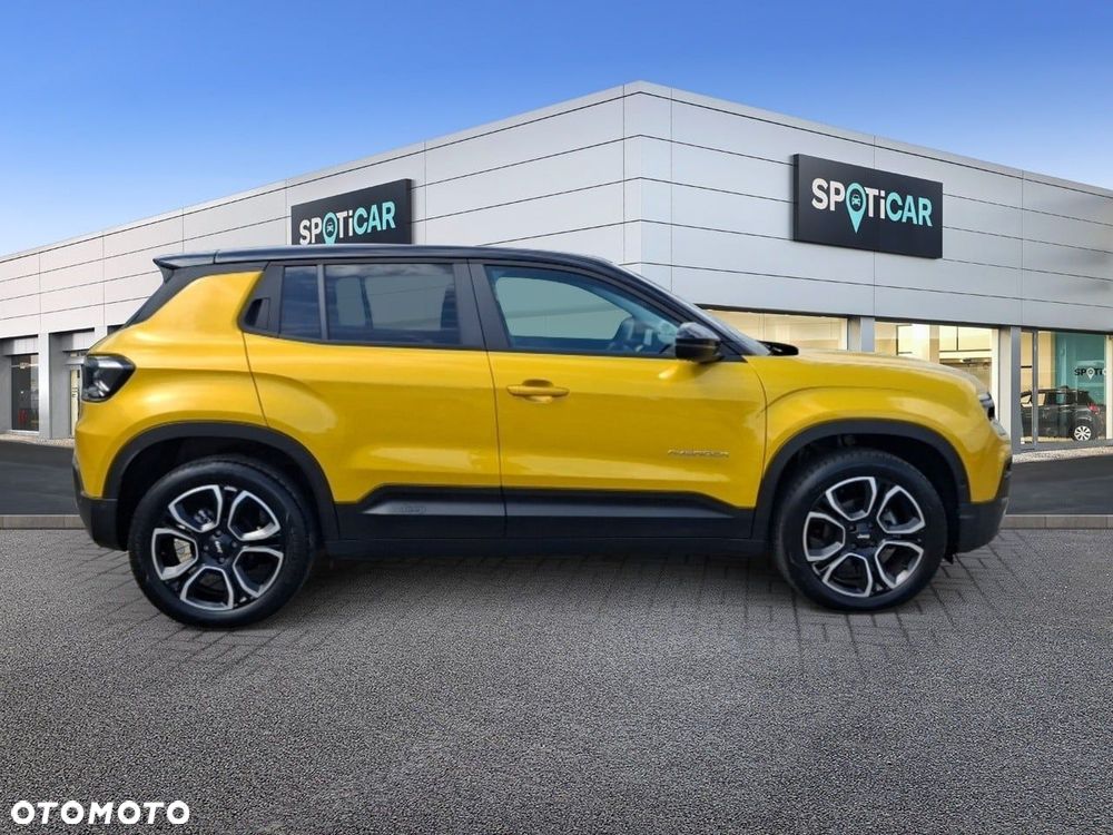Jeep Avenger 1.2 GSE T3 Summit FWD - 4