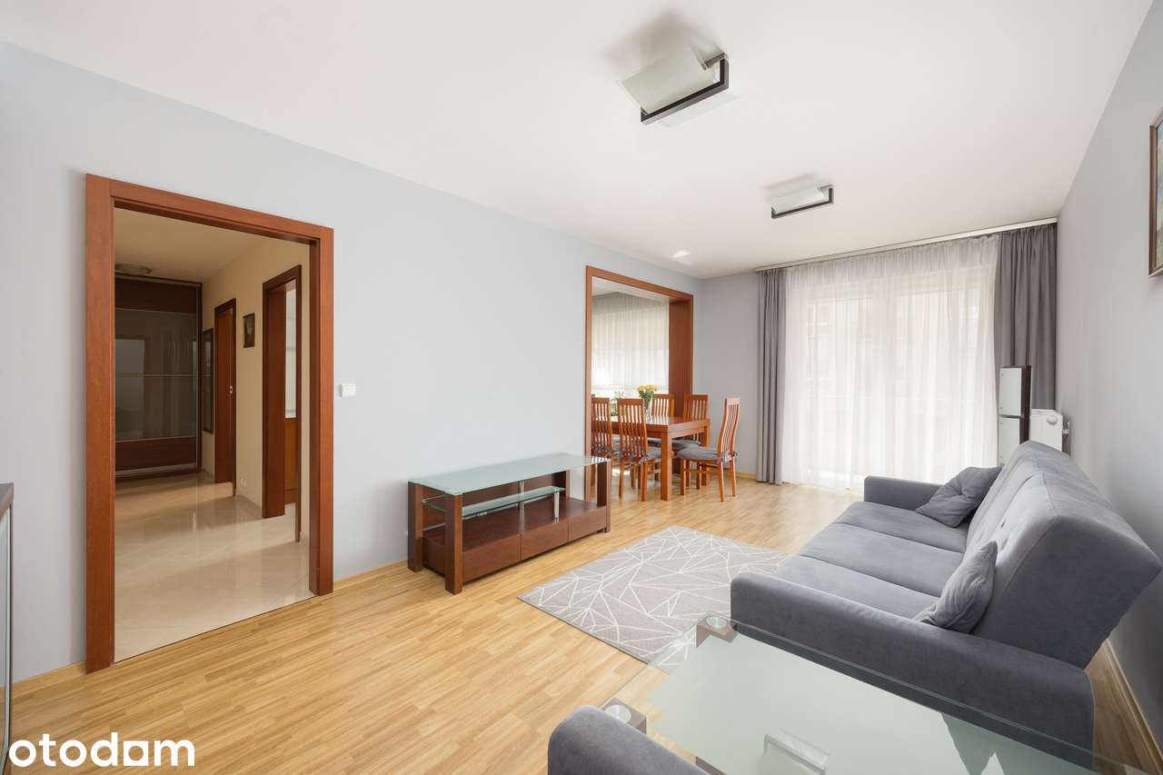 57 m² z potencjałem na 3 pokoje | oddzielna, widna kuchnia | balkon