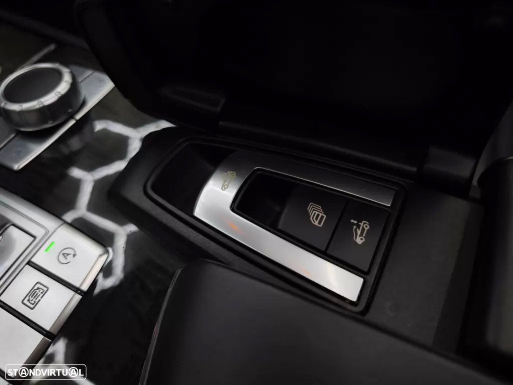 Mercedes-Benz SL 400 9G-TRONIC designo edition - 44
