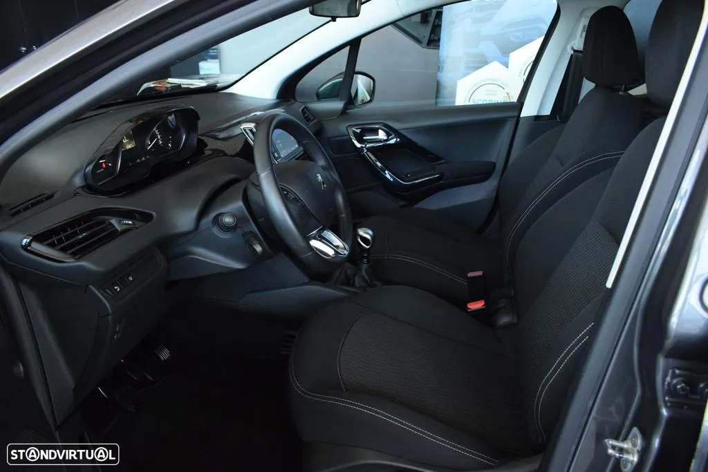 Peugeot 208 1.5 BlueHDi Signature - 7