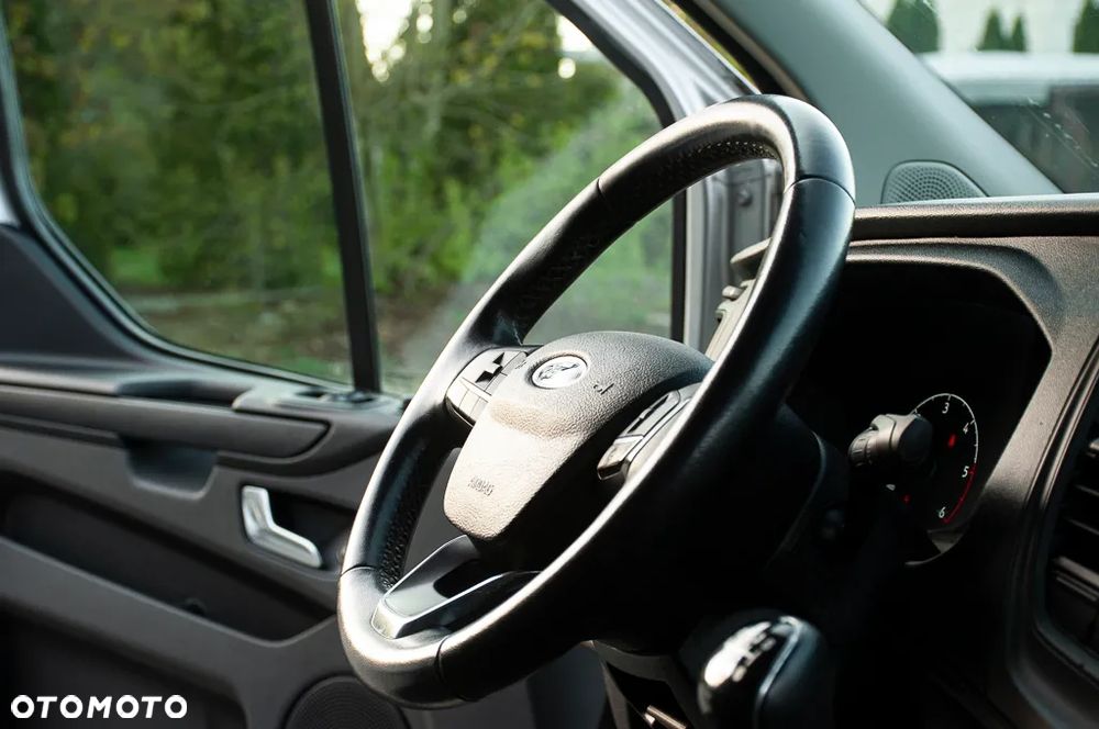Ford Transit Custom - 19